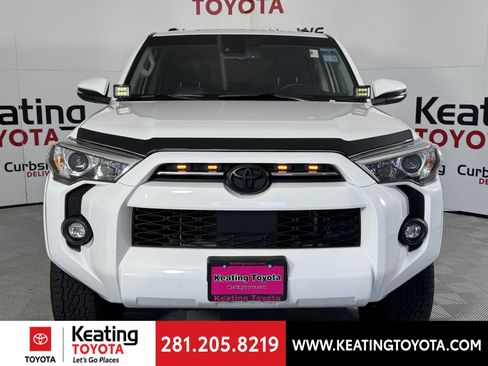 Used 2023 Toyota 4Runner SR5 Premium image 9