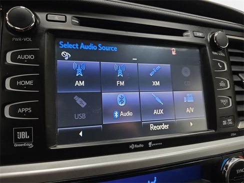 Used 2015 Toyota Highlander Limited image 21