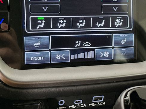 Certified 2025 Subaru Legacy Premium AWD/4WD image 27