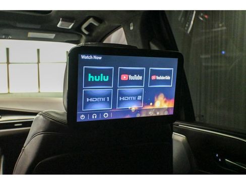 Used 2022 Cadillac Escalade ESV Premium Luxury Platinum image 31