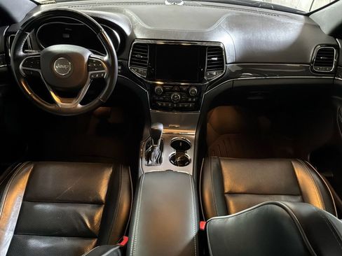 Used 2020 Jeep Grand Cherokee Overland w/ Protech Group AWD/4WD image 19