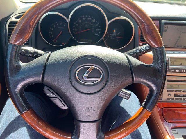 Used 2002 Lexus SC 430 Convertible RWD image 14