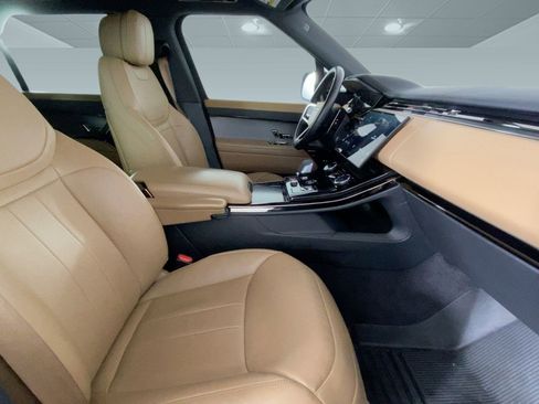 Used 2023 Land Rover Range Rover Sport SE image 26