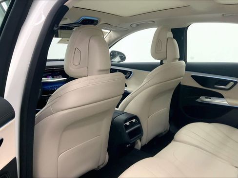 New 2026 Mercedes-Benz E 350 Sedan image 18