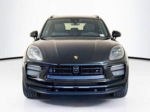 New 2026 Porsche Macan S image 6