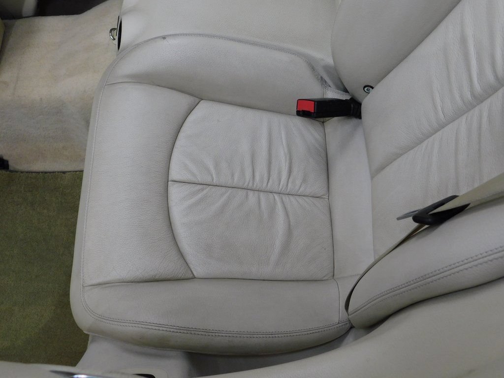 Used 2007 Mercedes-Benz CLK 350 Cabriolet image 46