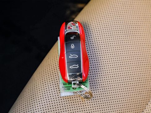 Used 2017 Porsche 718 Boxster image 44