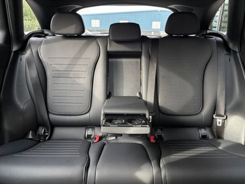 Used 2025 Mercedes-Benz GLC 300 GLC 300 image 52