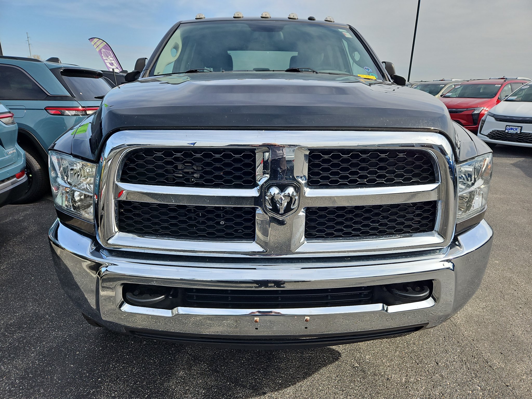 Used 2018 RAM 2500 Tradesman w/ Chrome Appearance Group AWD/4WD image 2