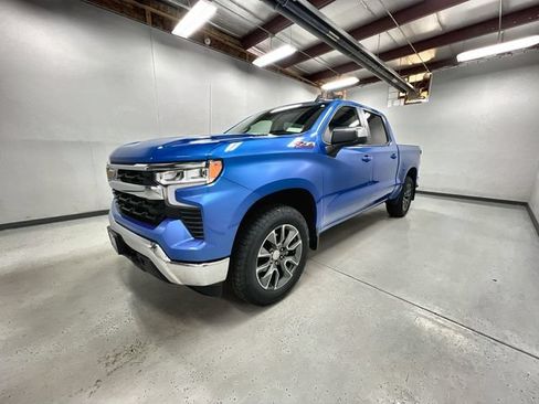 Certified 2025 Chevrolet Silverado 1500 LT w/ All Star Edition Plus AWD/4WD image 4