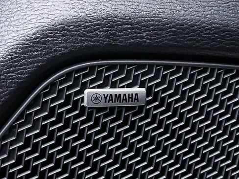 New 2025 Mitsubishi Outlander ES image 11