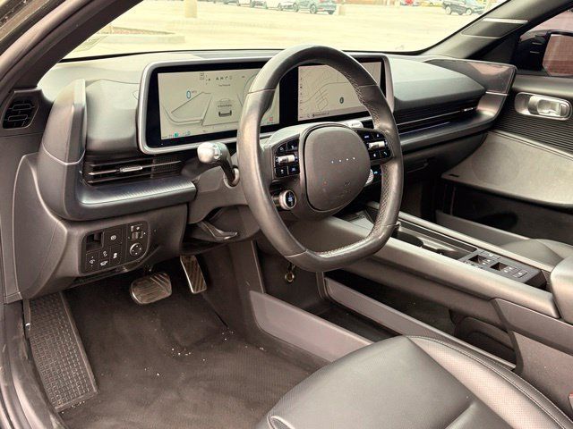 Used 2023 Hyundai Ioniq 6 Limited w/ Cargo Package RWD image 12