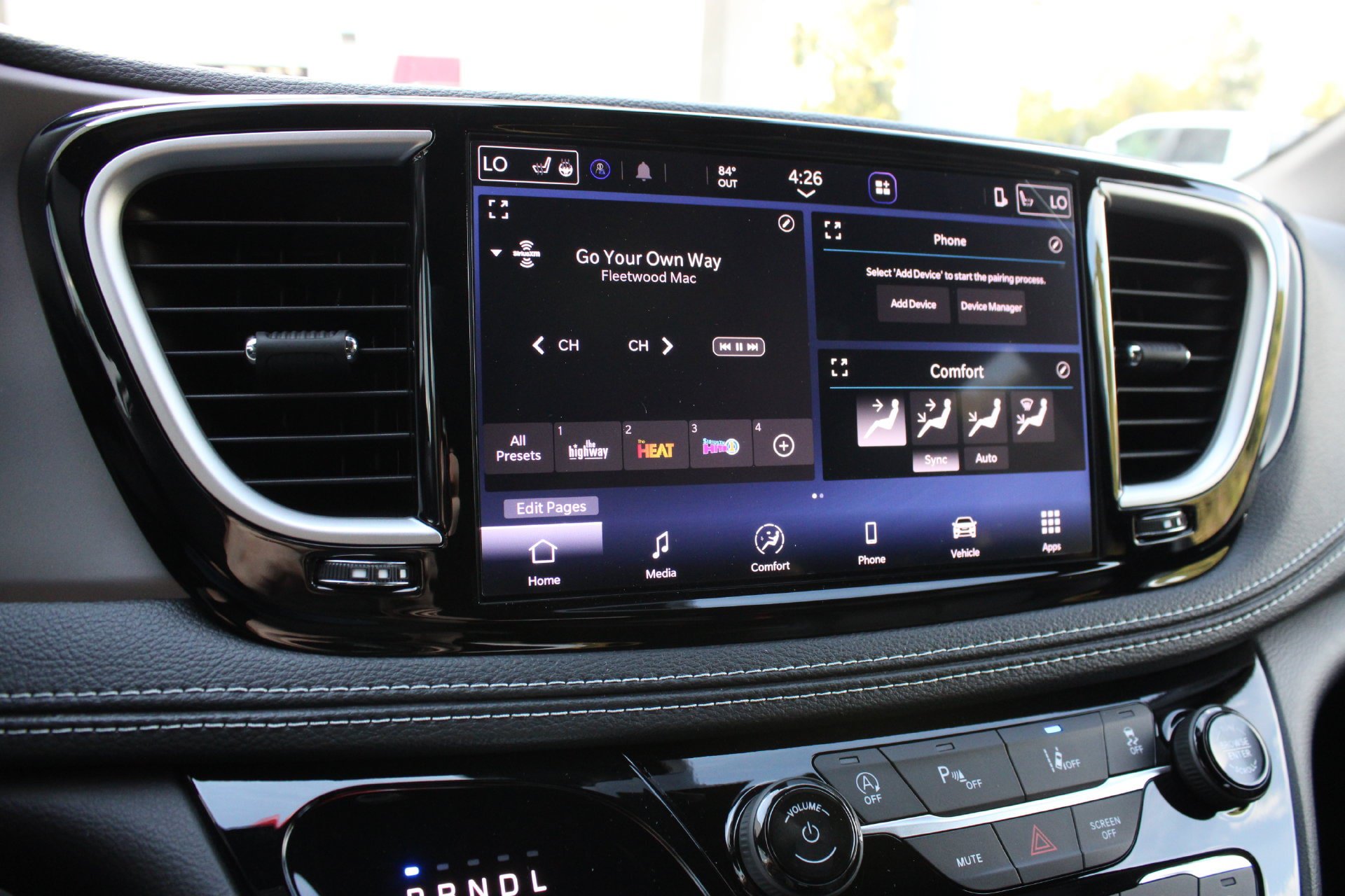 New 2027 Chrysler Pacifica Select FWD image 37