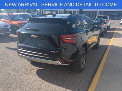 Certified 2024 Chevrolet Trax LT FWD image 6