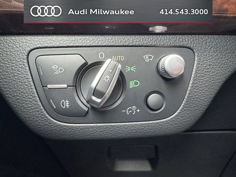 Used 2018 Audi Q5 Prestige w/ Prestige Package AWD/4WD image 15