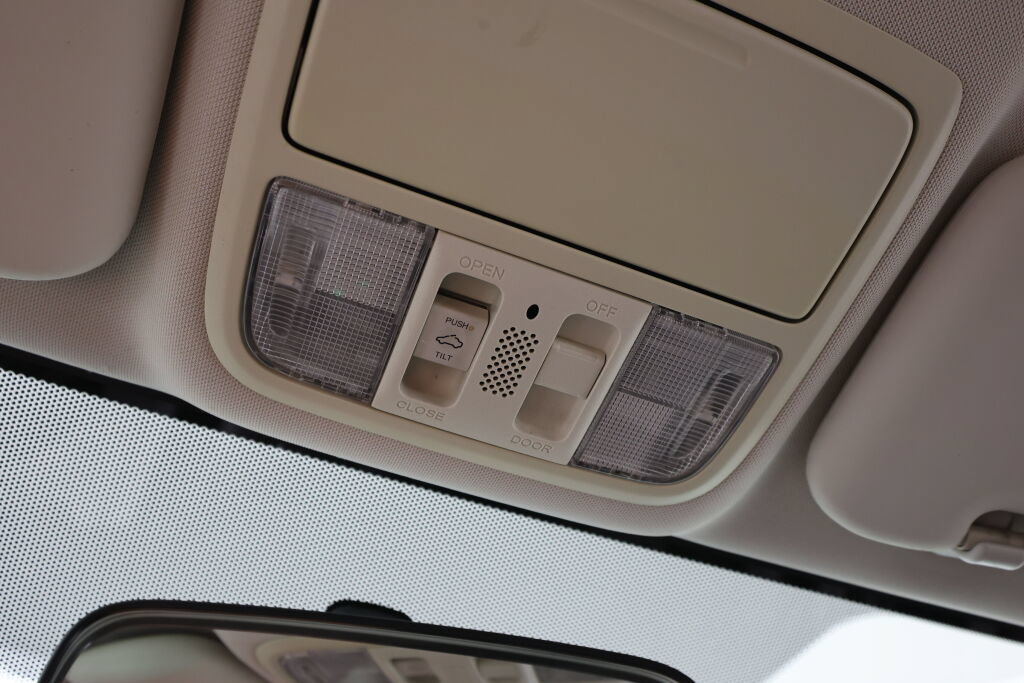 Used 2012 Honda CR-V EX image 38
