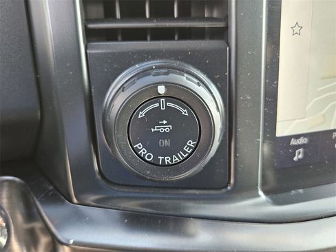 Used 2023 Ford F250 Lariat w/ Lariat Ultimate Package image 19