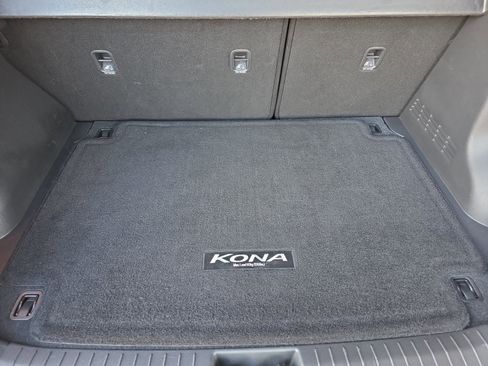 Used 2023 Hyundai Kona SEL w/ Cargo Package image 10