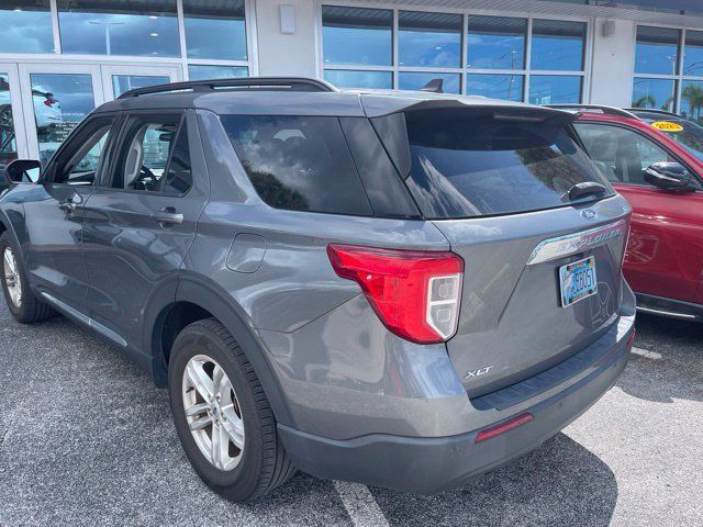 Used 2023 Ford Explorer XLT RWD image 3