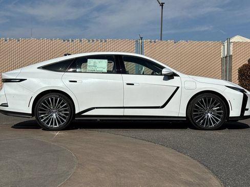 New 2026 Lexus ES 350e w/ Accessory Package (Z1) FWD image 3