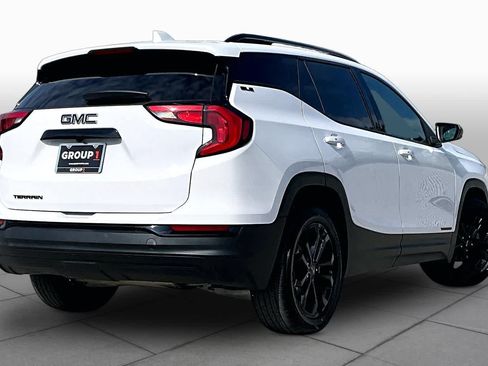 Used 2021 GMC Terrain SLE w/ Driver Convenience Package FWD image 13