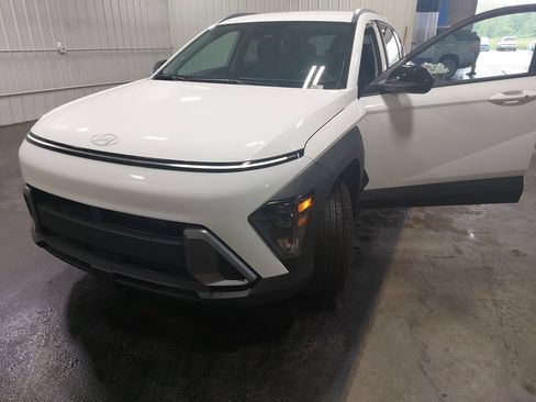 New 2026 Hyundai Kona SEL Sport AWD/4WD image 31