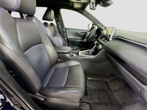 Certified 2019 Toyota RAV4 XSE image 29