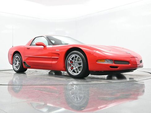 Used 2003 Chevrolet Corvette Z06 w/ Memory Package, 3 Drivers image 36