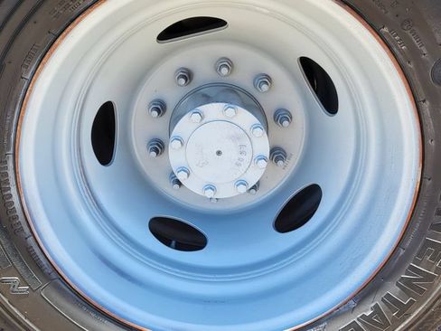 Used 2011 Ford F450 XL w/ PWR Equipment Group RWD image 13