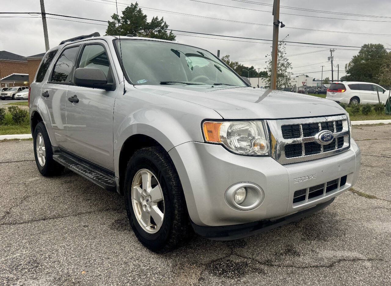 Used 2011 Ford Escape XLT w/ 202A Rapid Spec Order Code FWD image 7