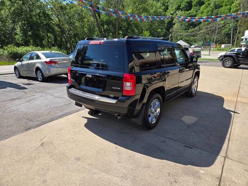 Used 2012 Jeep Patriot Limited w/ Sun/Sound Group AWD/4WD image 7