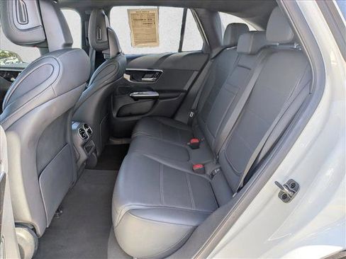 Used 2026 Mercedes-Benz GLC 300 4MATIC image 19