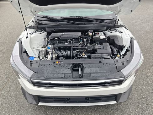 Certified 2025 Kia K4 EX image 19