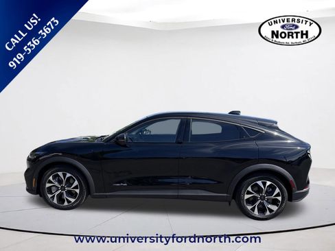 Used 2025 Ford Mustang Mach-E Select w/ Comfort Package Lite AWD/4WD image 4