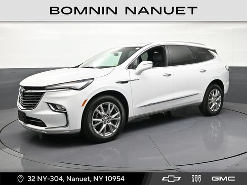 Certified 2024 Buick Enclave Essence w/ Experience Buick Package AWD/4WD image 1
