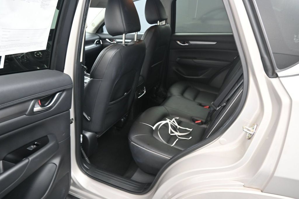 Used 2025 MAZDA CX-5 AWD 2.5 S w/ Select Package image 14