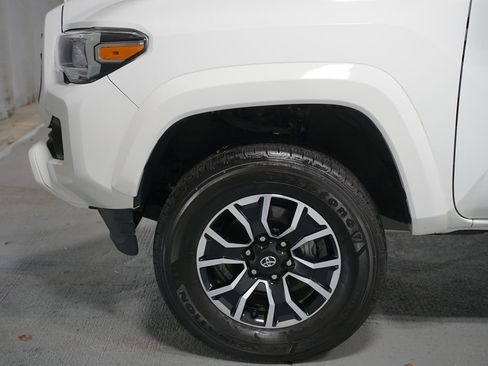 Certified 2023 Toyota Tacoma TRD Sport image 5