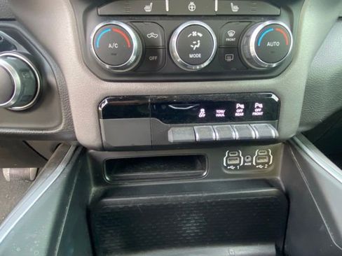 Used 2022 RAM 1500 Big Horn RWD image 23