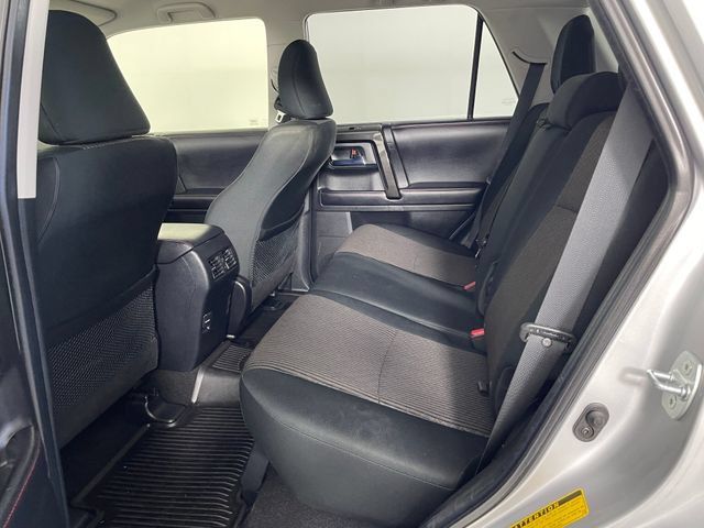 Used 2019 Toyota 4Runner TRD Off-Road AWD/4WD image 19