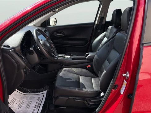 Used 2017 Honda HR-V EX-L image 11