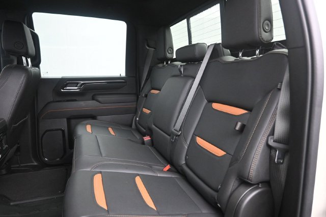 Used 2026 GMC Sierra 2500 AT4 w/ AT4 Premium Plus Package AWD/4WD image 19