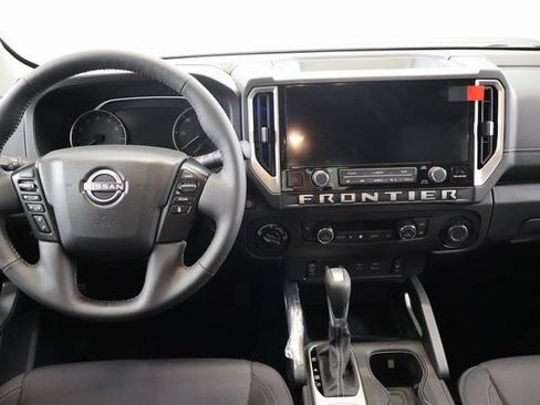 New 2026 Nissan Frontier SV w/ All-Weather Content Package AWD/4WD image 15
