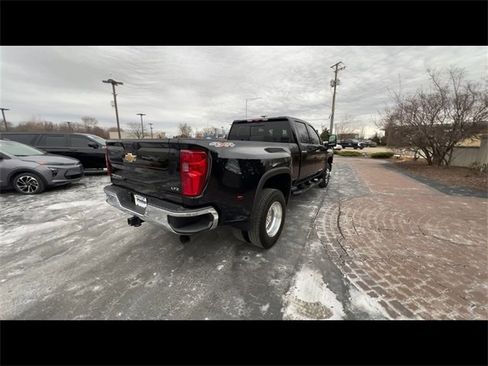 Certified 2024 Chevrolet Silverado 3500 LTZ w/ LTZ Plus Package image 4