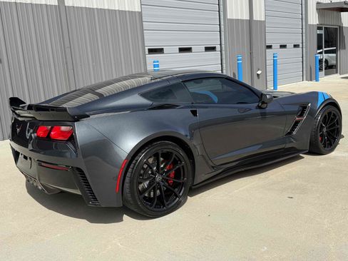Used 2017 Chevrolet Corvette Grand Sport image 12