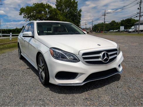 Used 2015 Mercedes-Benz E 350 4MATIC Sedan w/ Premium 1 Package image 3