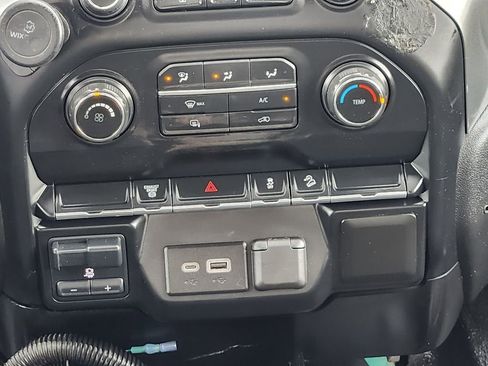 Used 2020 Chevrolet Silverado 3500 LT w/ Z71 Off-Road Package image 27