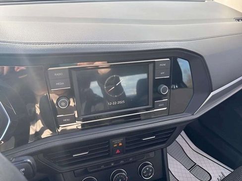 Used 2020 Volkswagen Jetta S w/ Driver Assistance Package image 15