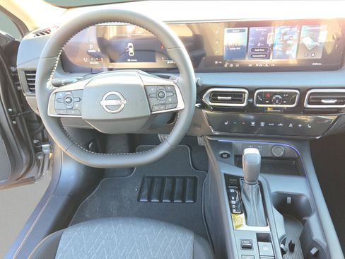 New 2026 Nissan Sentra SV w/ SV Convenience Package FWD image 13