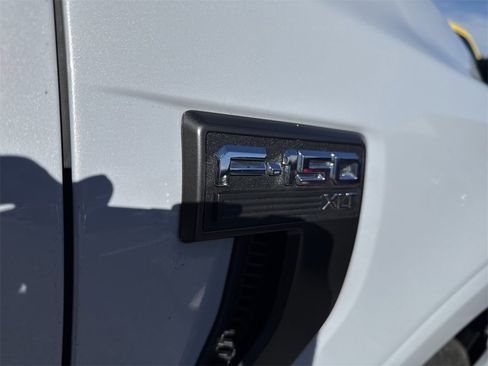 Used 2022 Ford F150 XLT w/ Equipment Group 302A High image 13