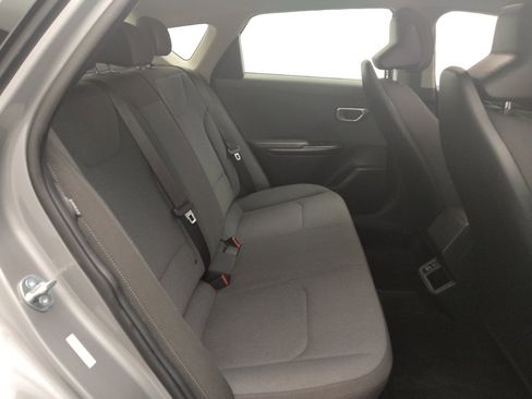 Used 2025 Kia K4 FWD image 19
